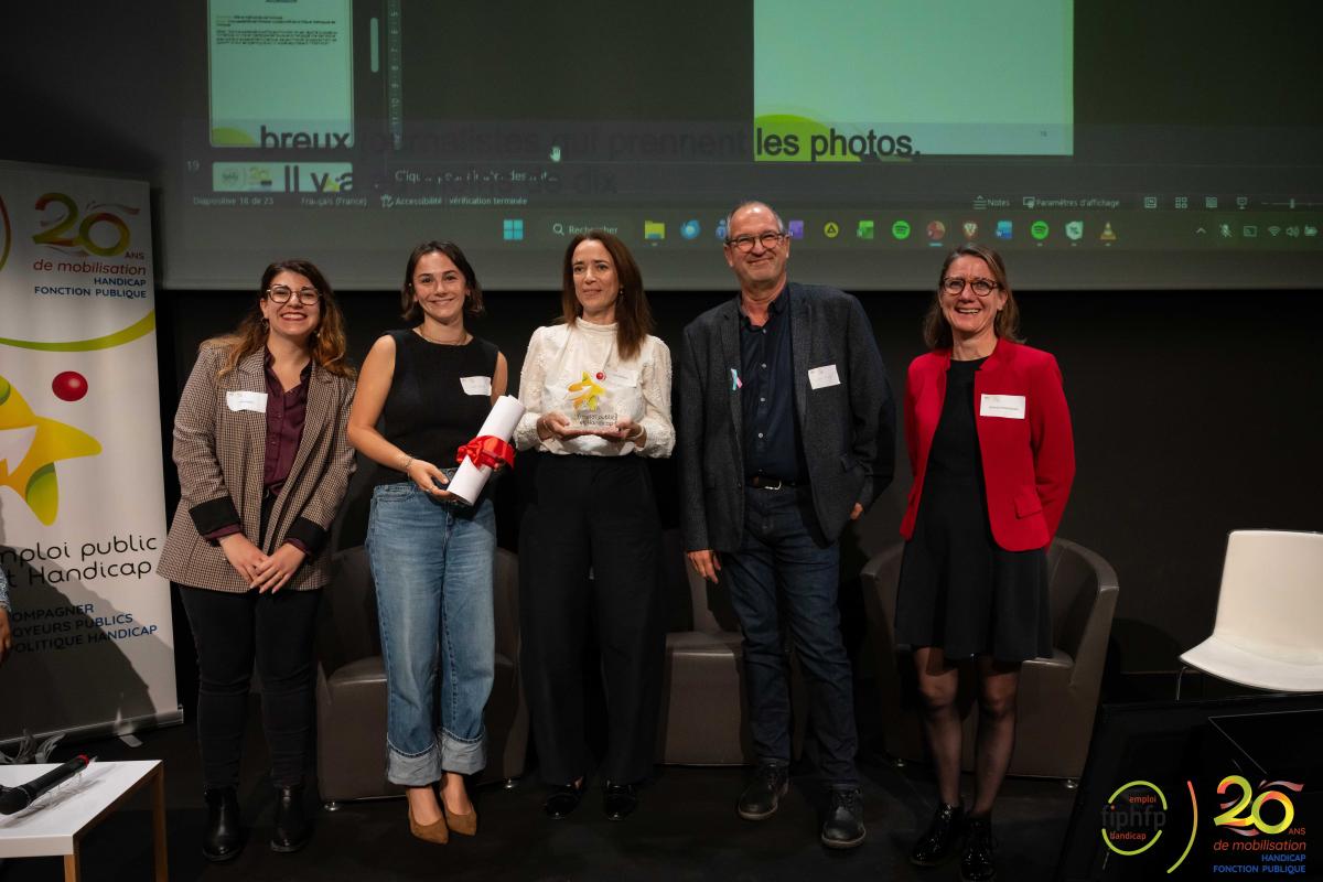 Photographie des lauréats dans la catégorie communication, sensibilisation et partenariat