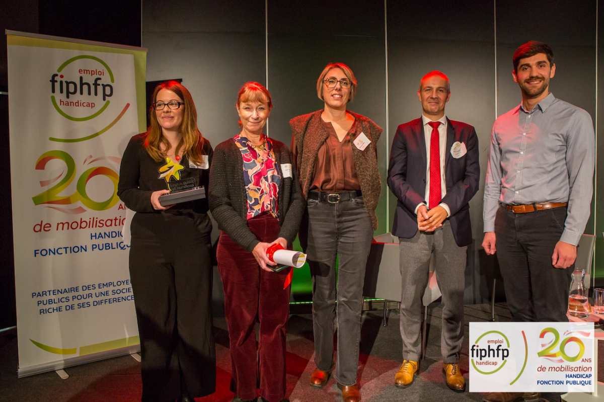 Equipe du centre de gestion de la Vendée qui a reçu le trophée Emploi public & Handicap du FIPHFP
