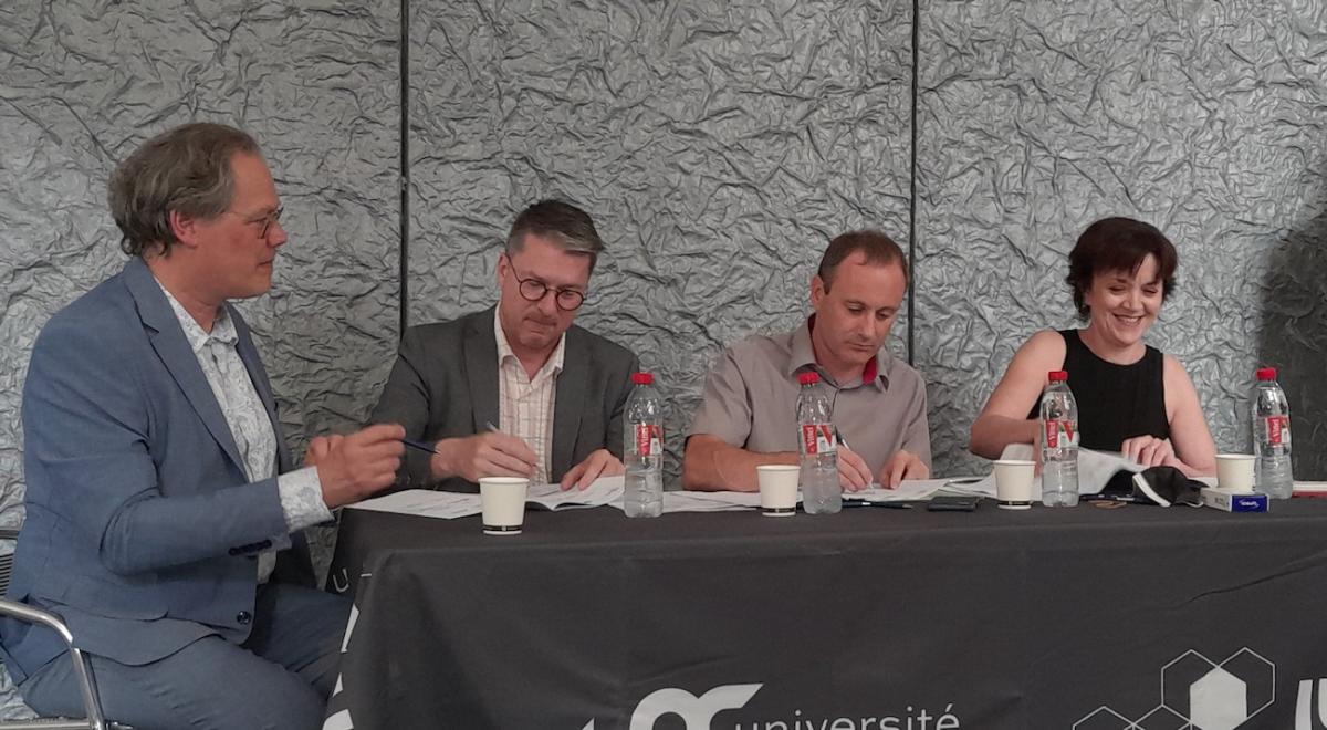 Les Président de Tours, INSA, Orléans et la rectrice signant la convention Atouts pour tous en Centre Val de Loire