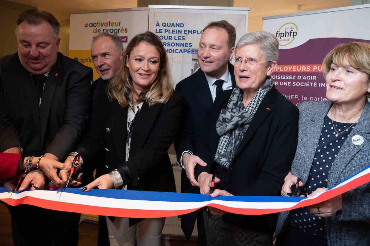 Olivia Grégoire, Geneviève Darrieussecq, Françoise Descamps Crosnier, Christophe Roth et Bruno Pollez inaugurent la SEEPH 2022