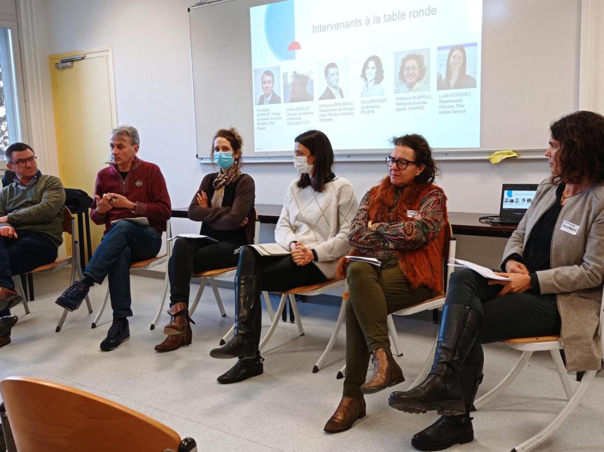 Participants à l'événement Formation, emploi & handicap du 8 décembre 2022