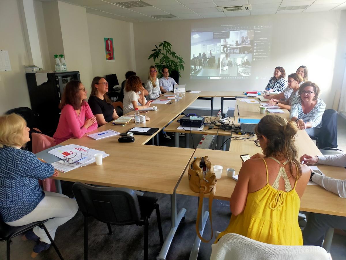 Participants et participantes à la réunion sur les cap emploi