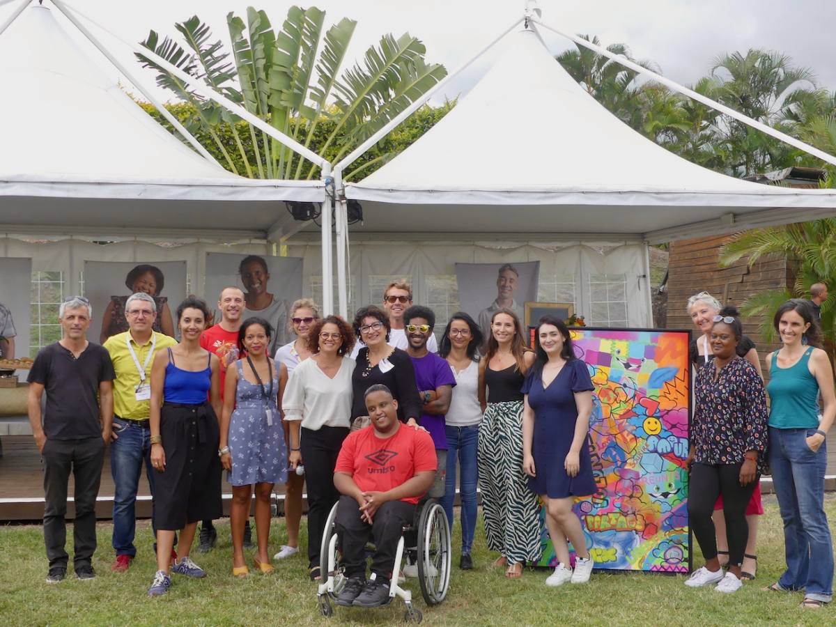 Participants à l'événement Handicap l'art et moi organisé à la Réunion lors de la SEEPH 2023