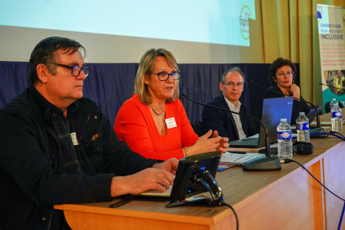 Tribune de la journée du Handi-Pacte Bourgogne-Franche-Comté à Dijon le 8 février 2023