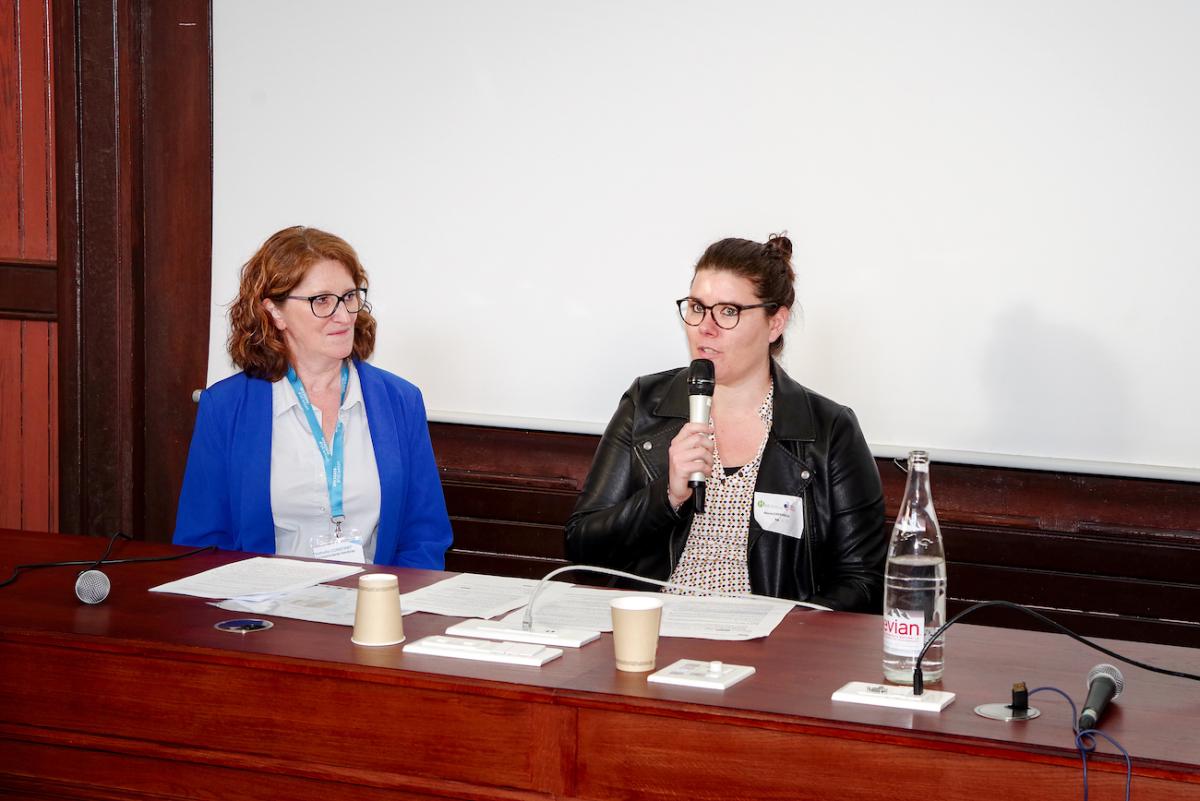Alicia Cigarroa, secrétaire pédagogique au master STAPS de l’Université, et Nathalie Constant, référente handicap à l’Université de Bordeaux