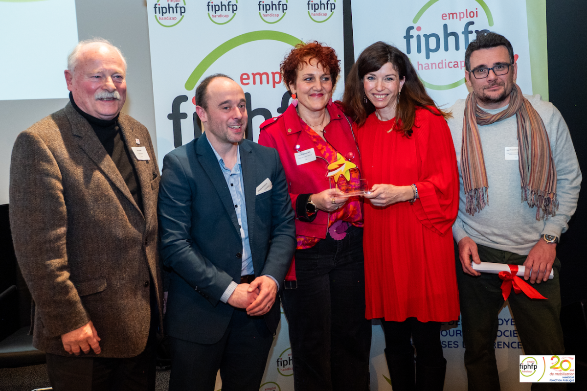 Remise du trophées aux lauréats dans la catégorie Communication sensibilisation