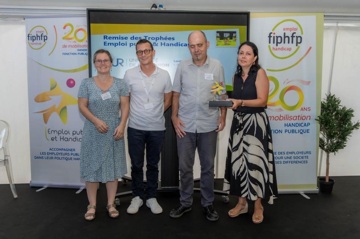 Représentants de l'Université de la Réunion, lauréats du trophée dans la catégorie Accessibilité universelle