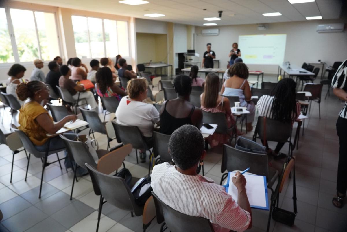 Vue de la salle où s'est tenue la matinée dédiée au handicap auditif en Guadeloupe