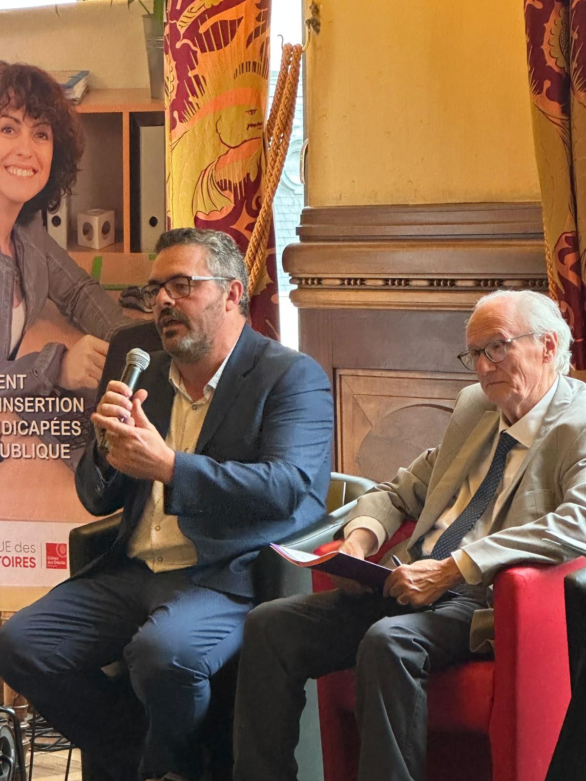 George Ziegler et Julien Luya, vice président chargé des ressources